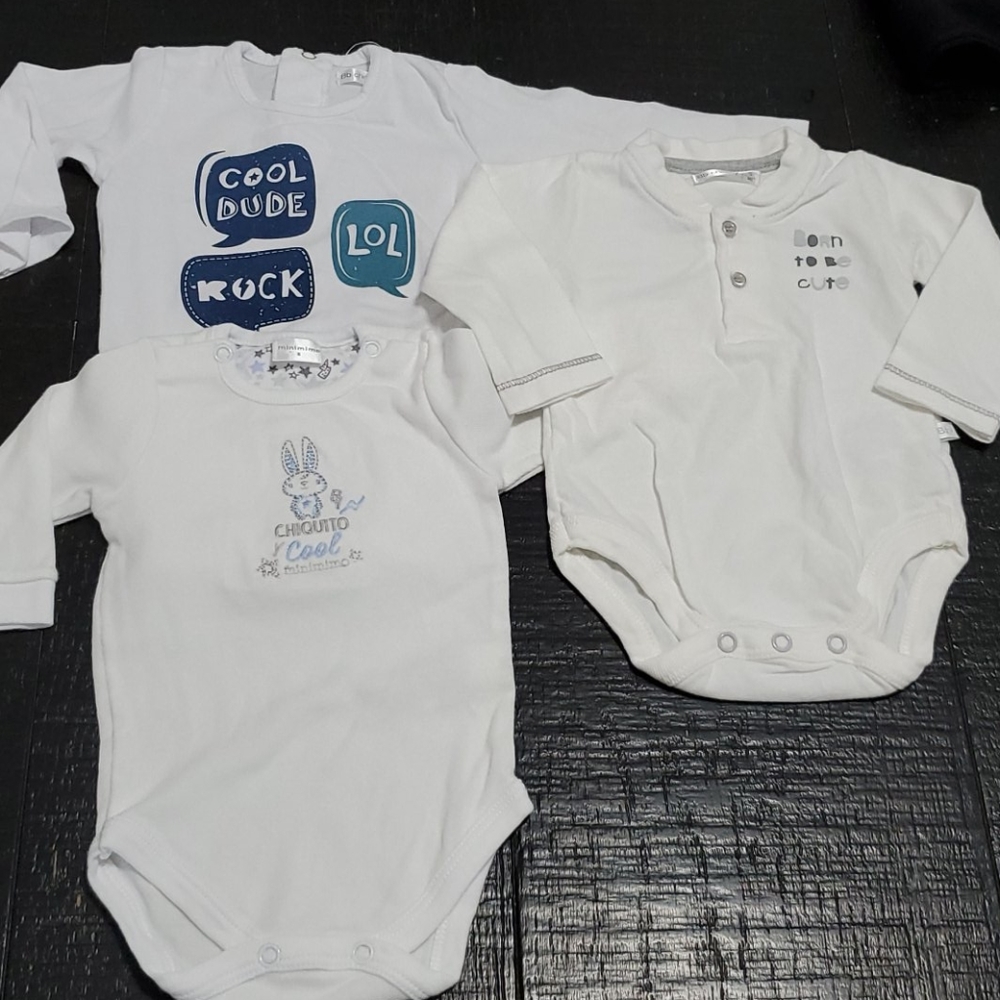🌼🌼Baby Cheeky onesies bundle. Size 3M